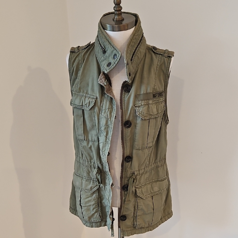 Abercrombie + Fitch Fatigue Olive Green Utility Vest